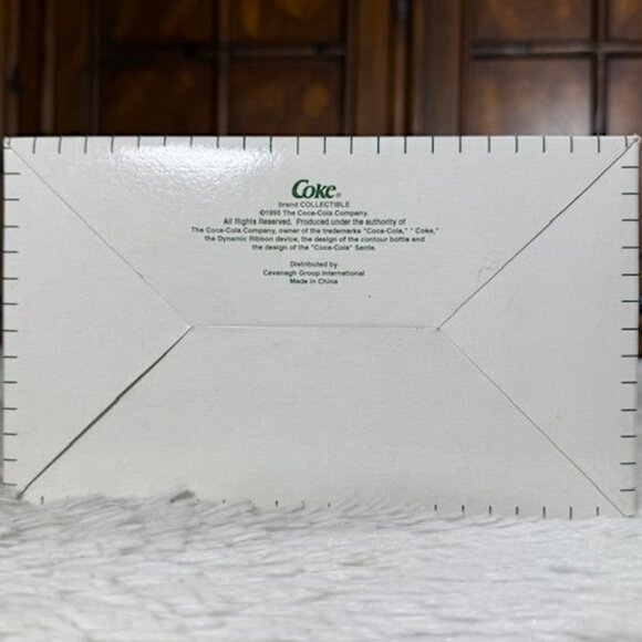 Vintage Coca-Cola 'Quality Control' North Pole Bottling Works Figurine #71005 - Picture 14 of 16